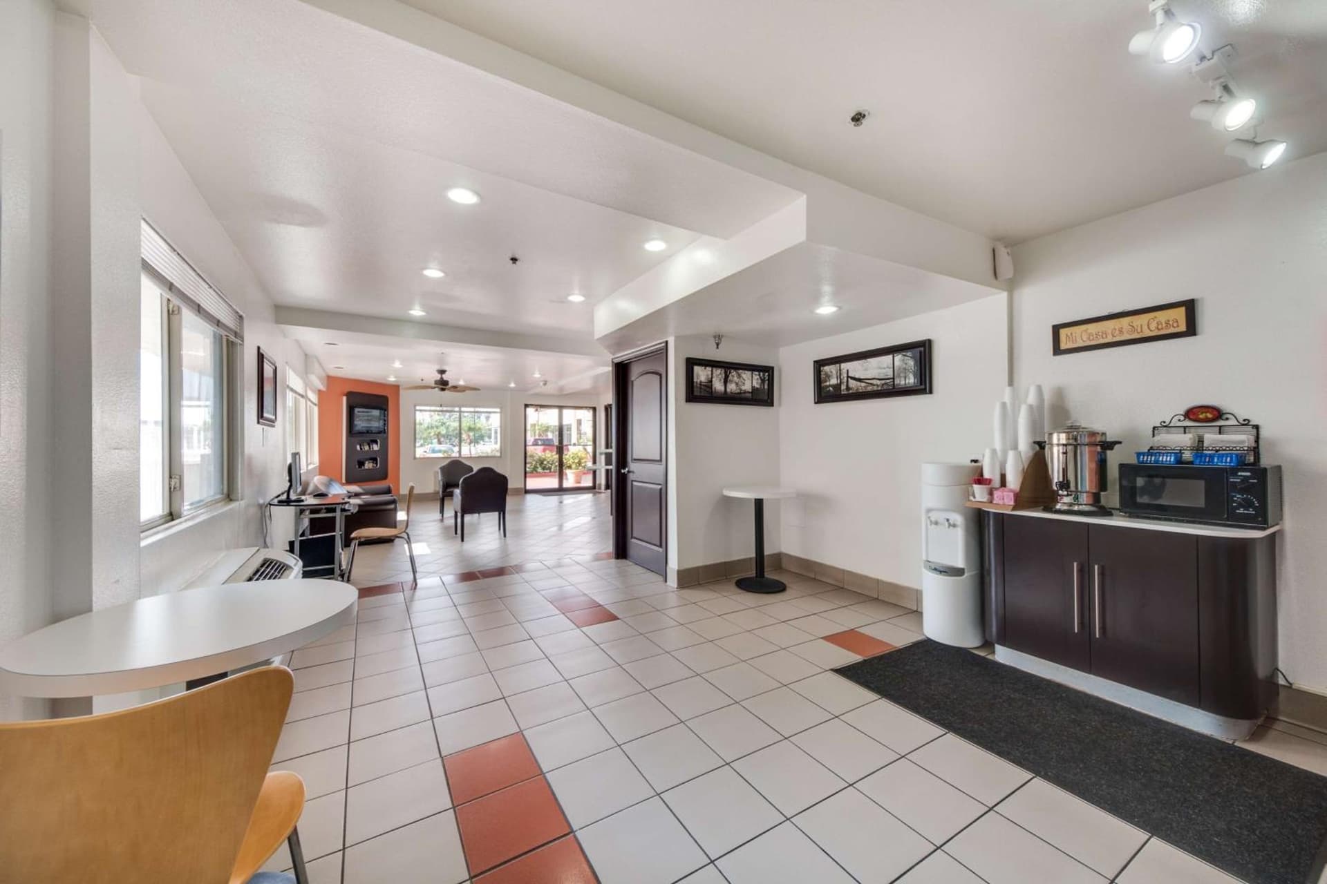 Motel 6-Brownsville, TX North gallery photo in Brownsville, TX — image 38