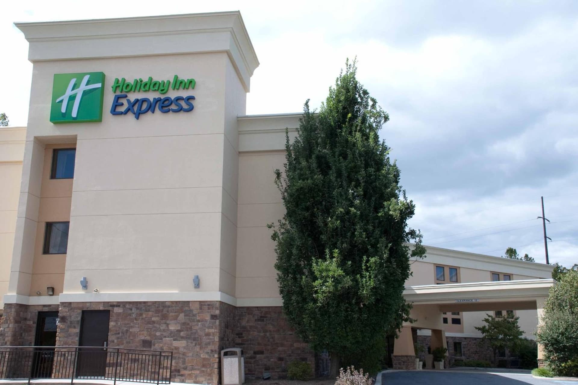 Holiday Inn Express Hershey-Harrisburg Area by IHG featured exterior or lobby in Hershey, PA — similar hotel