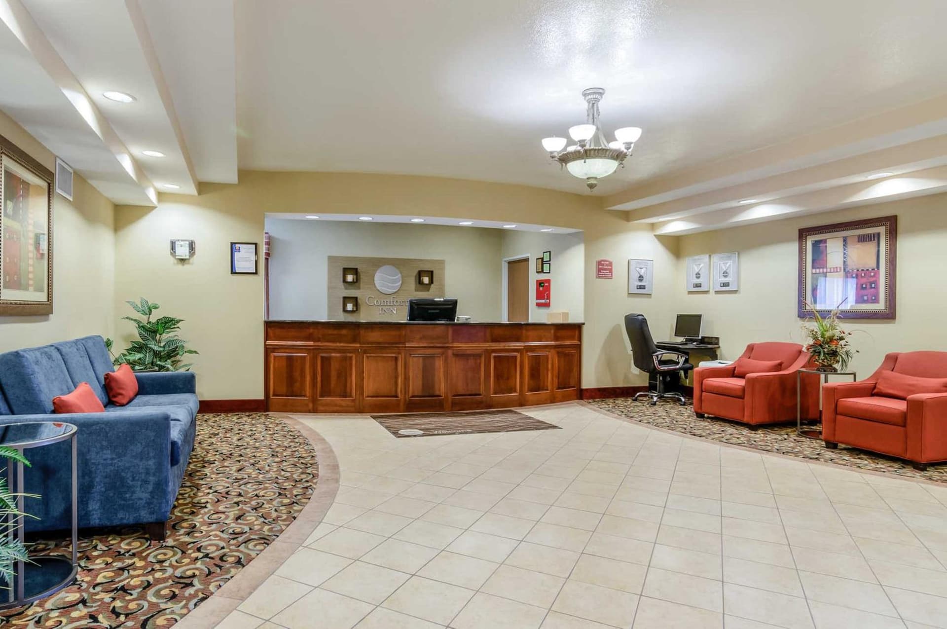 Super 8 by Wyndham Great Bend property views in Great Bend, KS — gallery photo 3