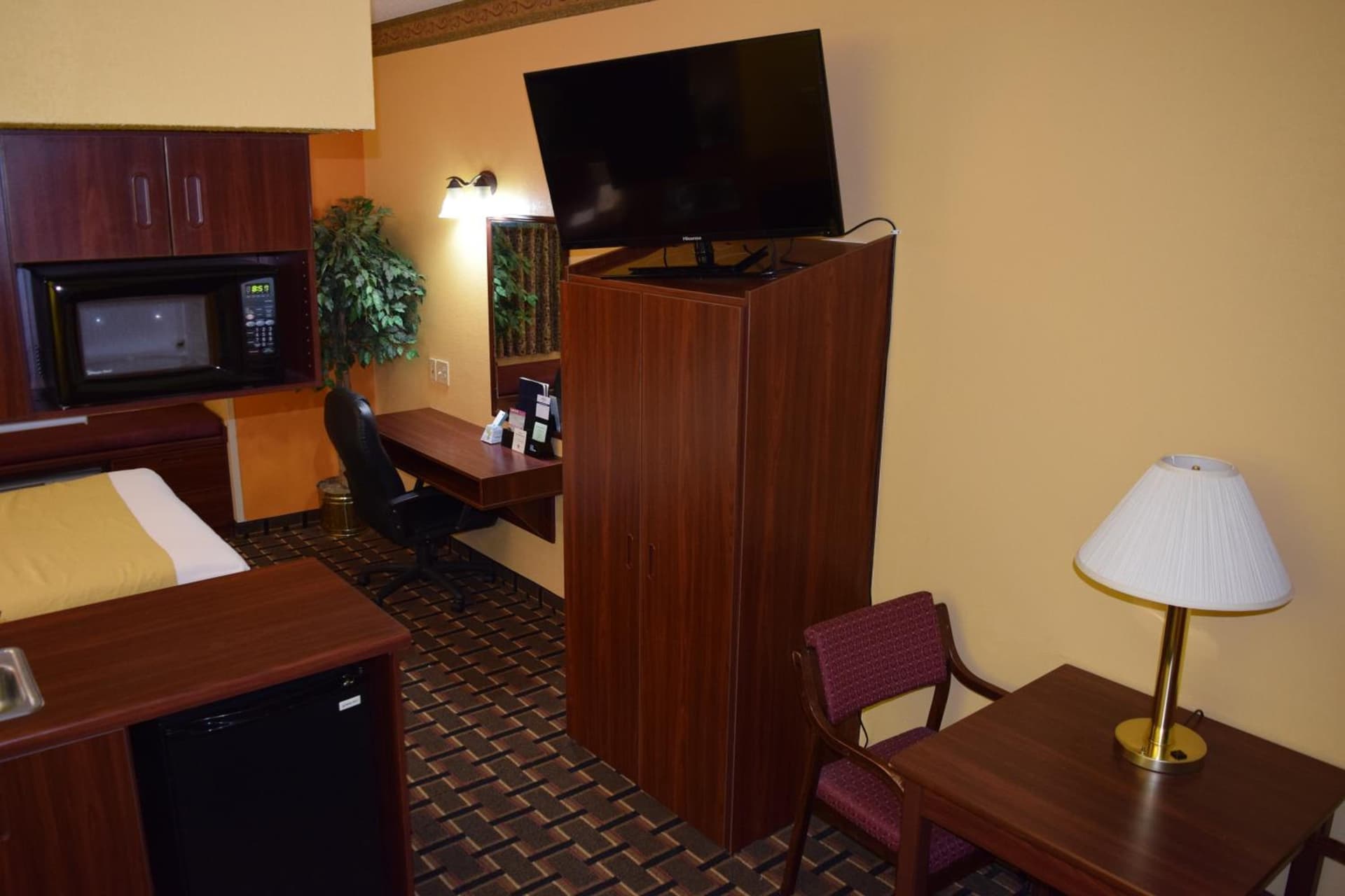 Microtel Inn & Suites by Wyndham Rock Hill/Charlotte Area gallery photo in Rock Hill, SC — image 22