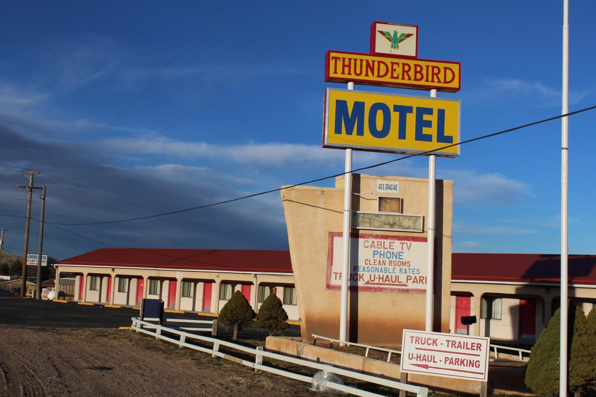 Thunderbird Motel Las Vegas/ New Mexico featured exterior or lobby in Las Vegas, NM — similar hotel
