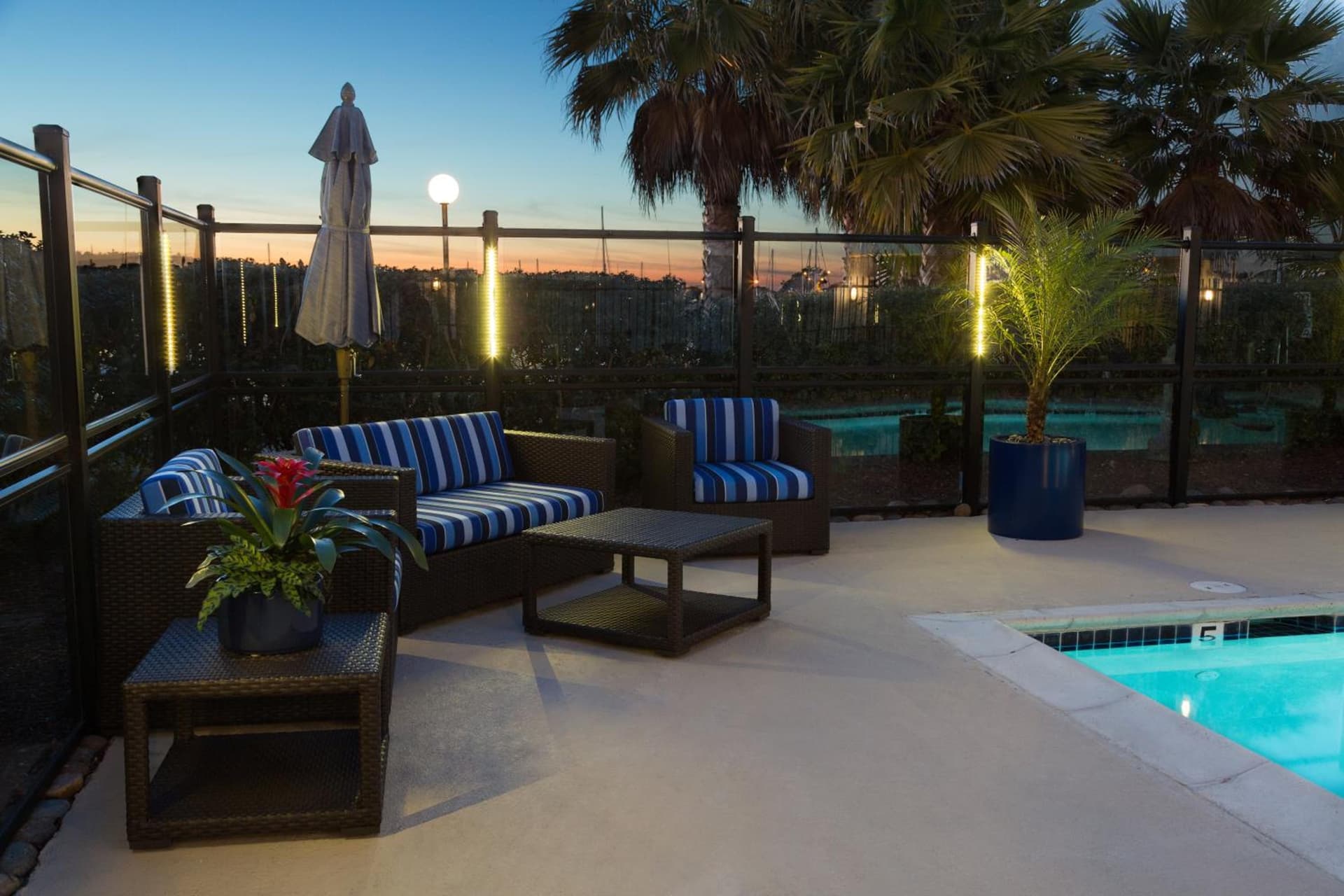 The Marina Inn on San Francisco Bay gallery photo in San Leandro, CA — image 22