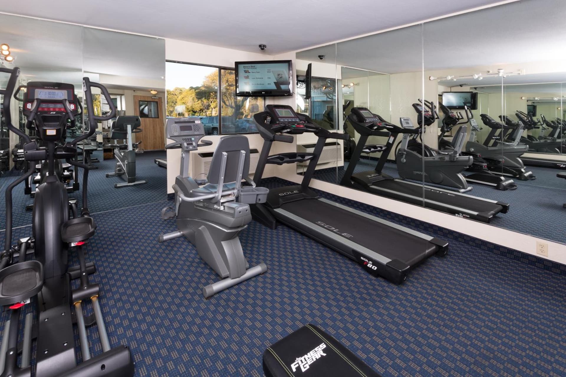 The Marina Inn on San Francisco Bay gallery photo in San Leandro, CA — image 36