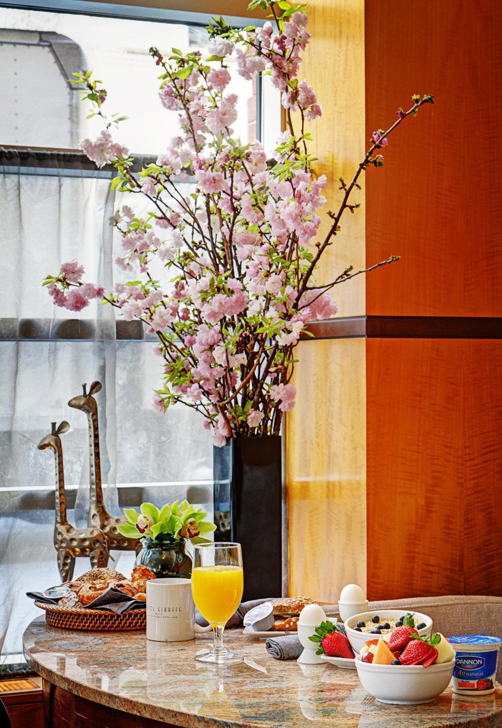 Hotel Giraffe by Library Hotel Collection gallery photo in New York, NY — image 41