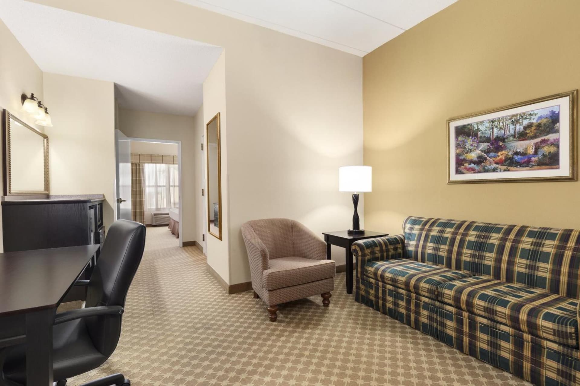 Country Inn & Suites by Radisson, Frackville (Pottsville), PA gallery photo in Mount Pleasant, PA — image 10