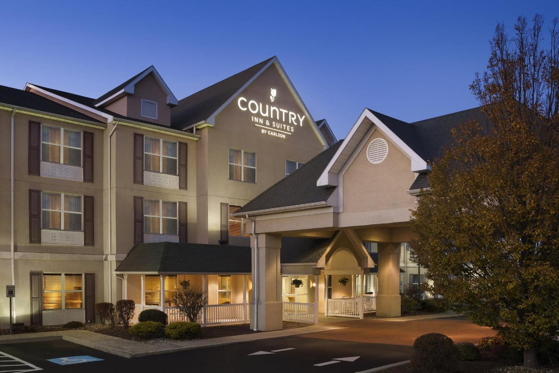 Country Inn & Suites by Radisson, Frackville (Pottsville), PA gallery photo in Mount Pleasant, PA — image 27