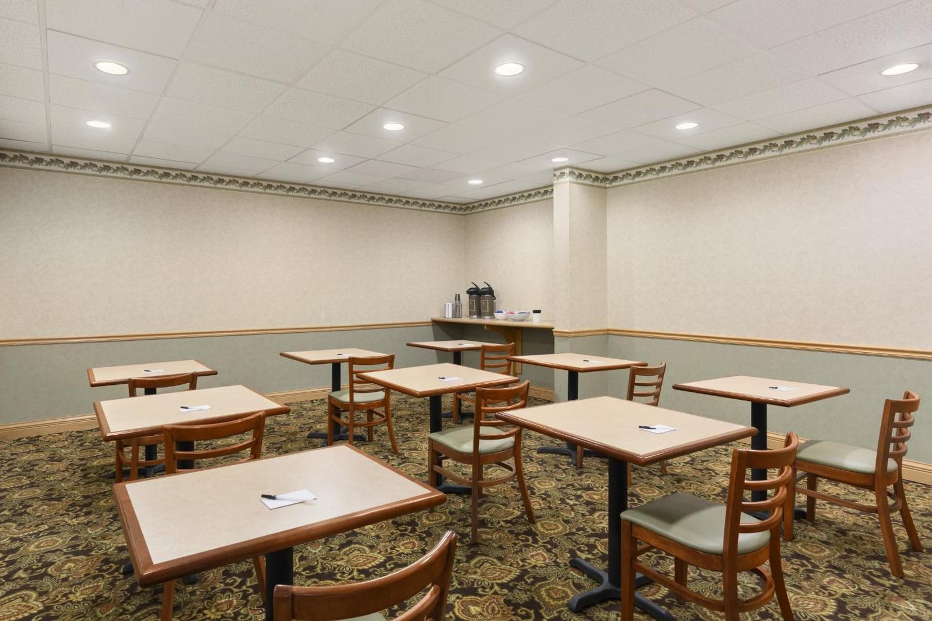 Country Inn & Suites by Radisson, Frackville (Pottsville), PA gallery photo in Mount Pleasant, PA — image 30