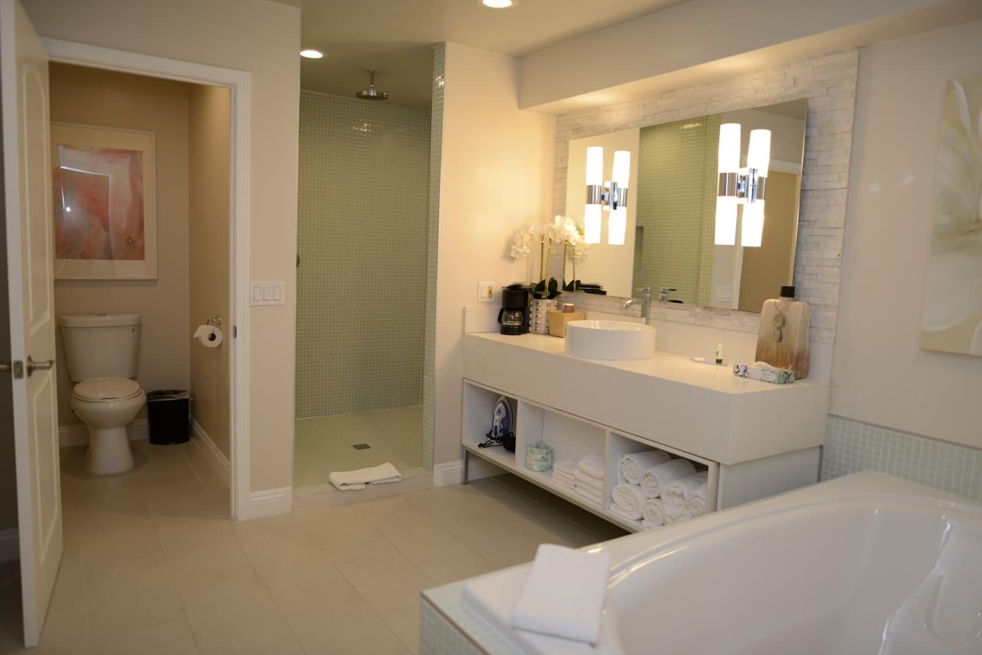 Hotel Le Reve Pasadena gallery photo in Pasadena, CA — image 44