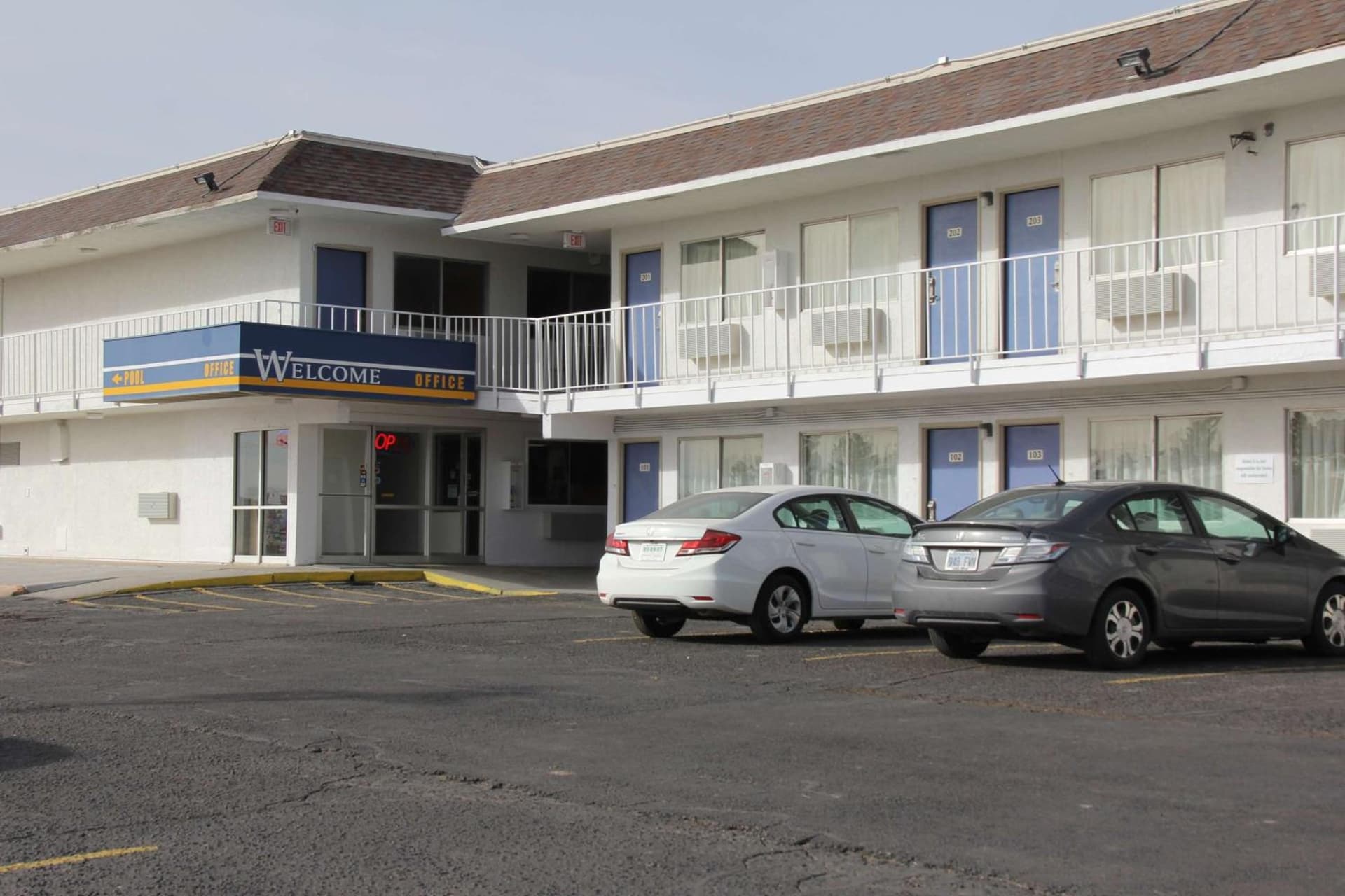 Motel 6-Goodland, KS interior in Goodland, KS — gallery photo 2