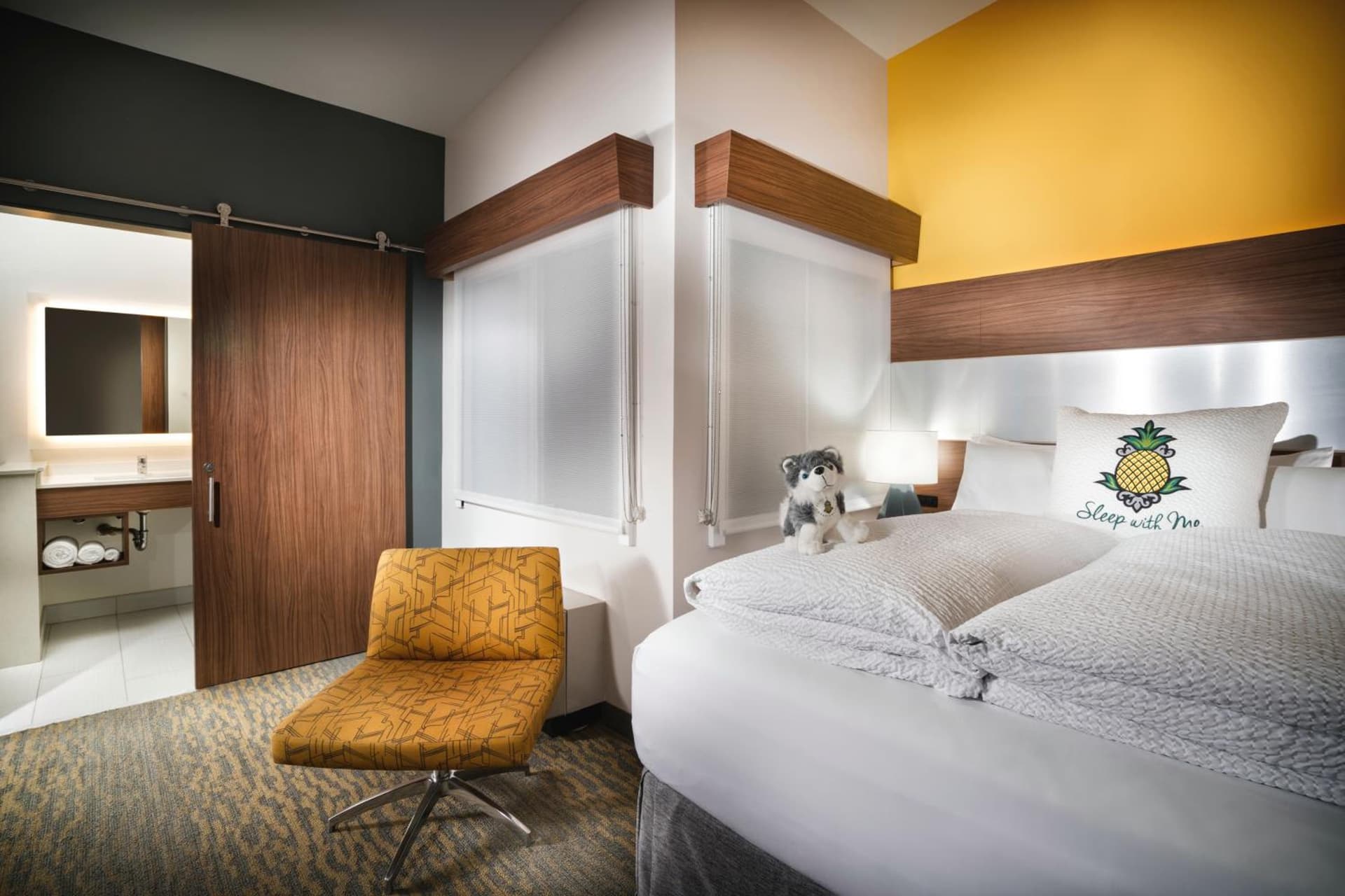 Hotel Z - Gaslamp San Diego gallery photo in San Diego, CA — image 6