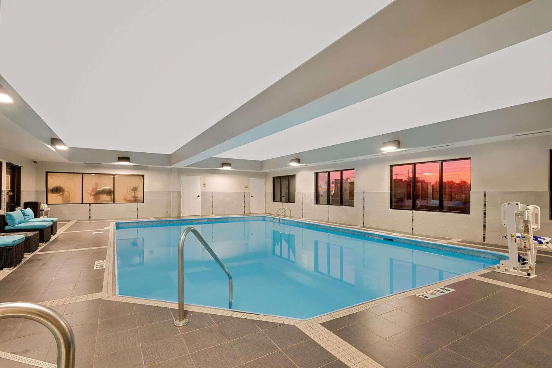 Hawthorn Extended Stay by Wyndham Columbus West interior in Columbus, OH — gallery photo 2