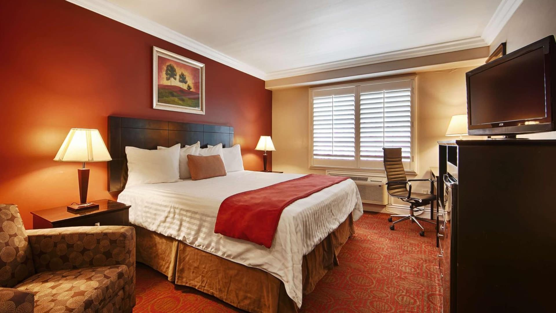 Best Western Burbank Airport Inn interior in Los Angeles, CA — gallery photo 2