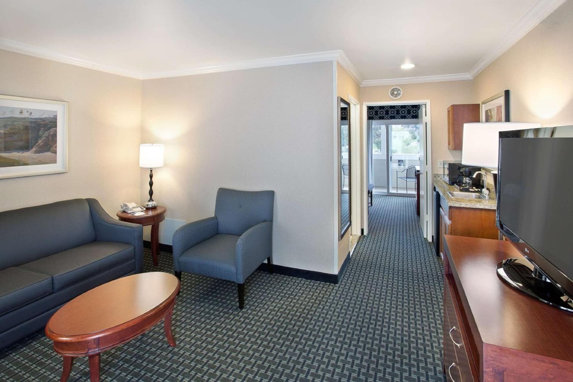 Best Western Plus Marina Shores Hotel gallery photo in Dana Point, CA — image 9