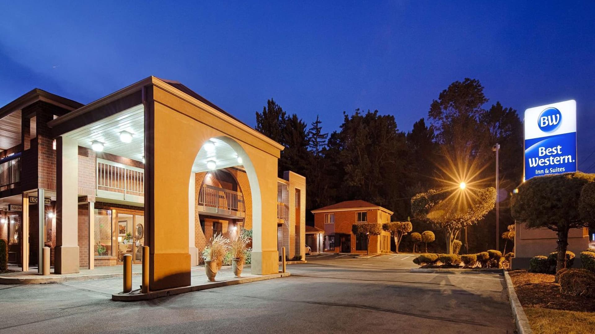 MHO INN and SUITES — hotel in Monmouth Junction, New Jersey