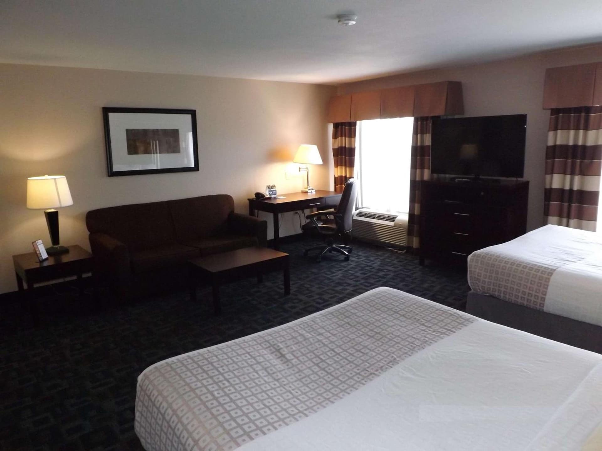 Best Western Plus Kalamazoo Suites property views in Kalamazoo, MI — gallery photo 3