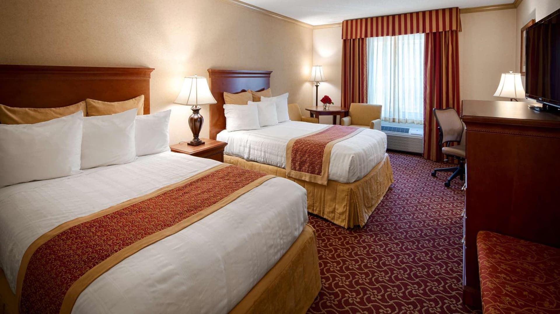 Best Western PLUS Morristown Inn-Florham Park property views in Morristown, NJ — gallery photo 3