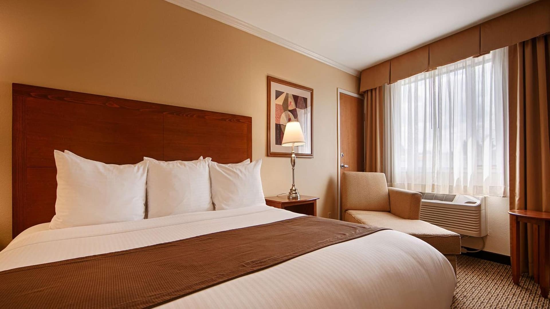 Best Western Tumwater-Olympia Inn gallery photo in Tumwater, WA — image 19