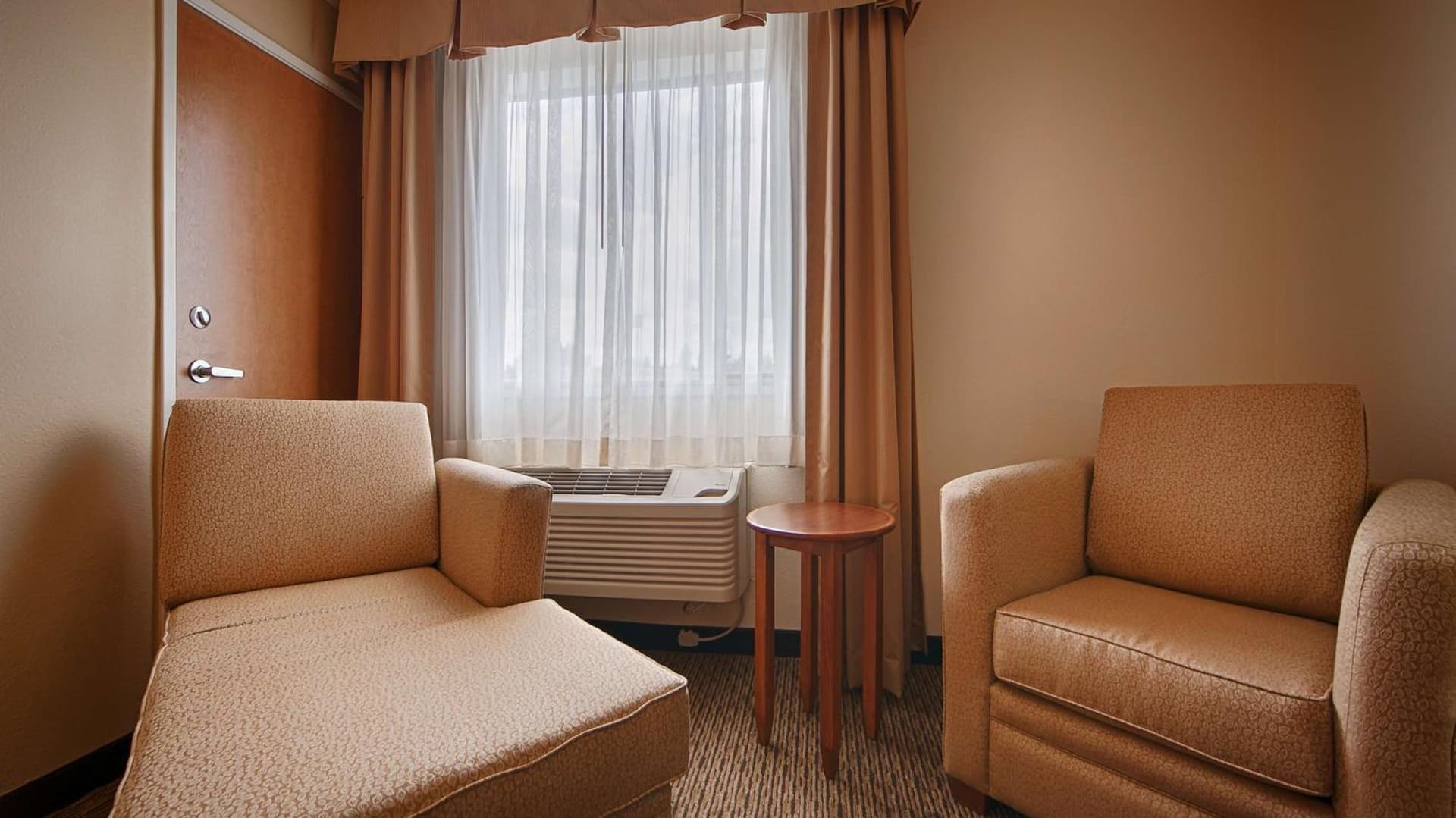 Best Western Tumwater-Olympia Inn gallery photo in Tumwater, WA — image 4