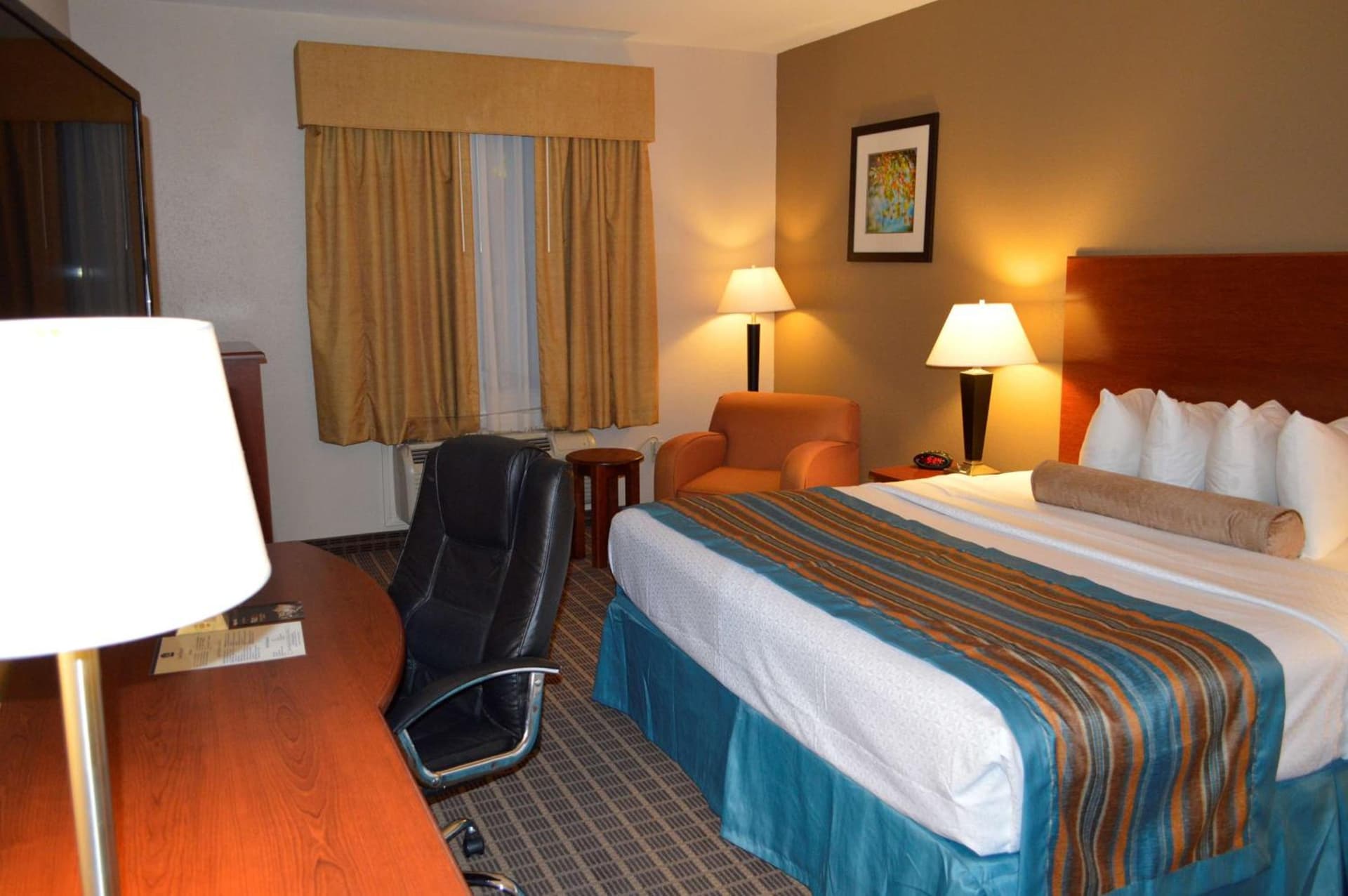 Best Western Orange Inn & Suites gallery photo in Orange, TX — image 14