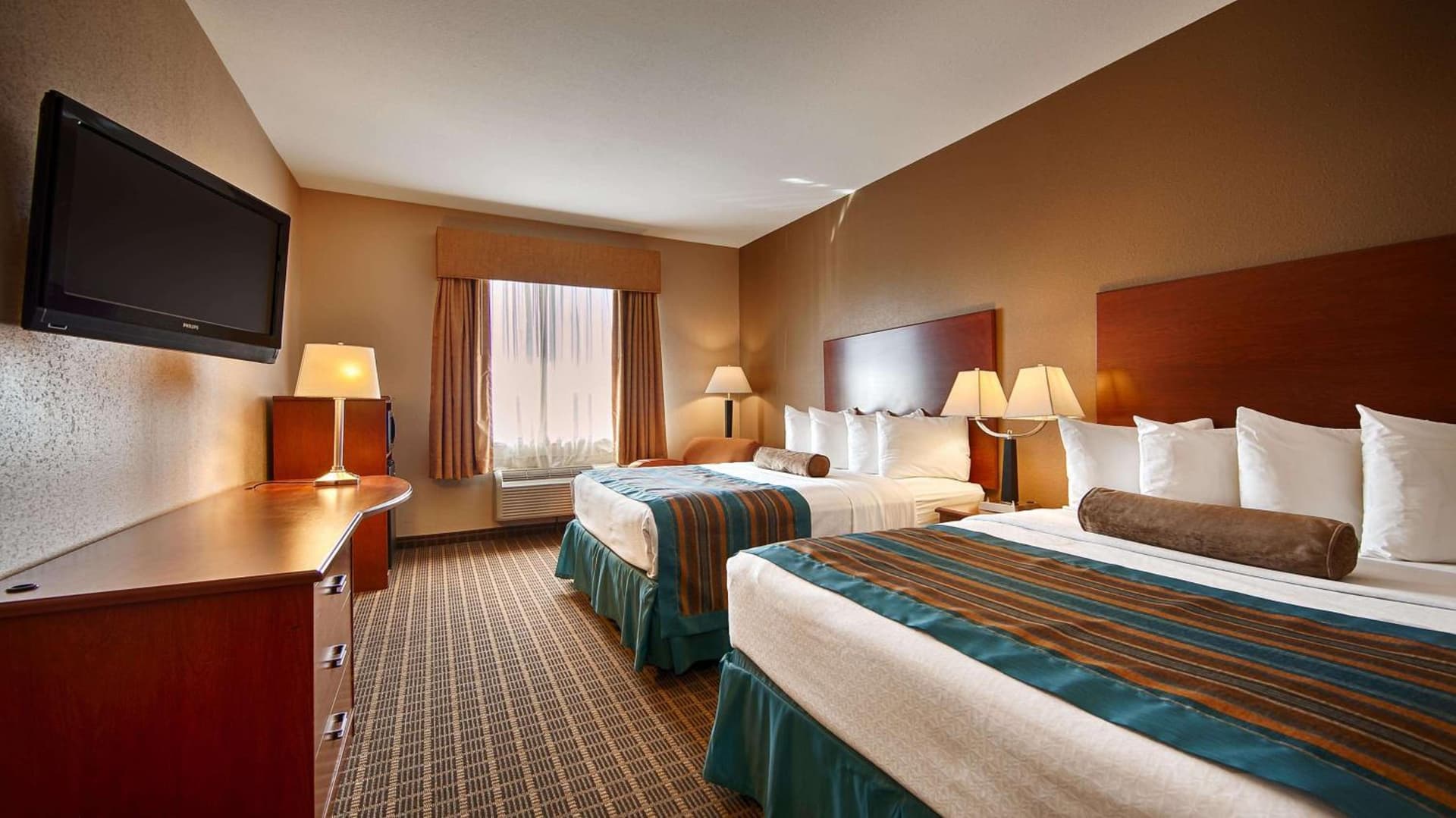 Best Western Orange Inn & Suites gallery photo in Orange, TX — image 17