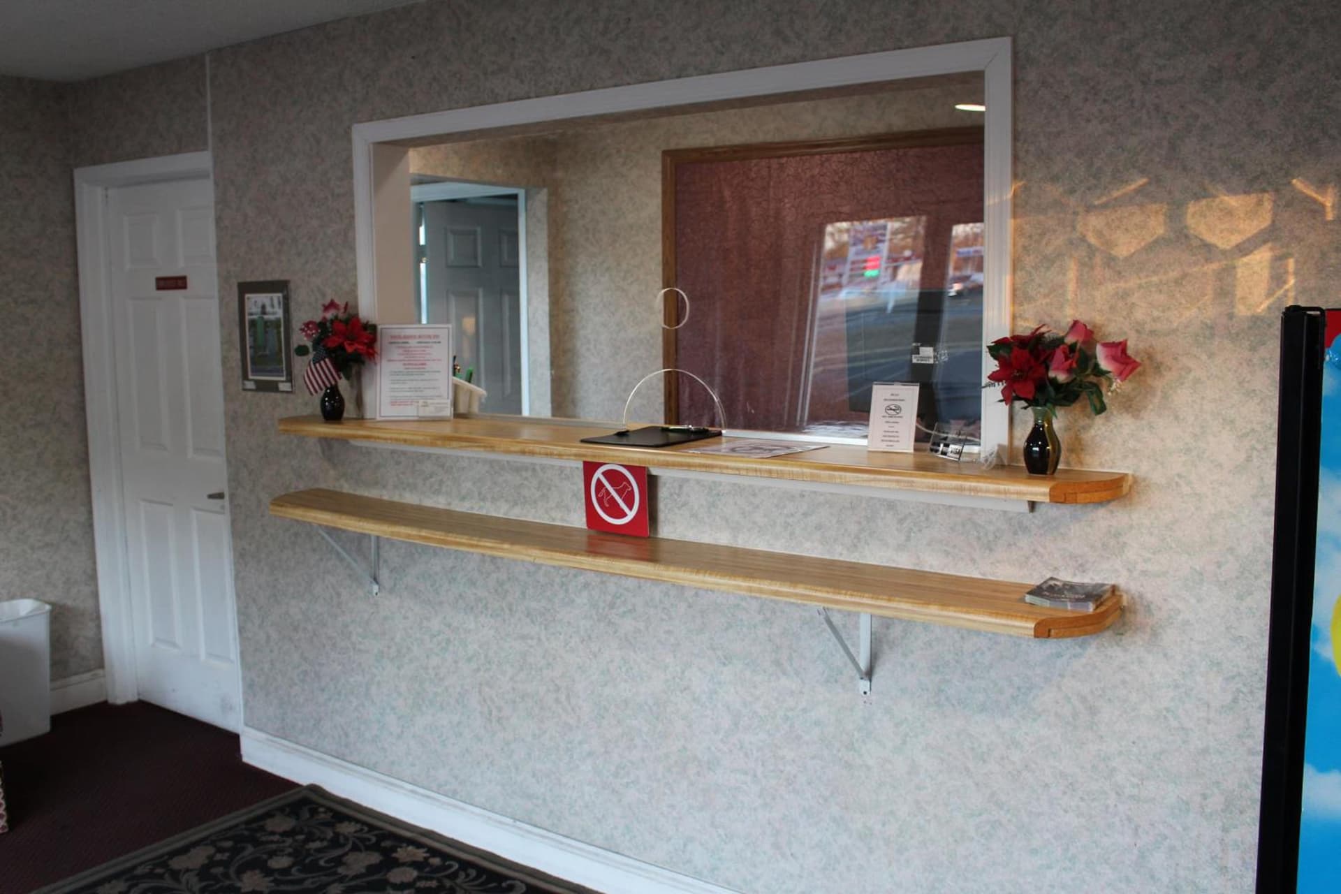 Highlander Motor Inn Atlantic City interior in Galloway, NJ — gallery photo 2