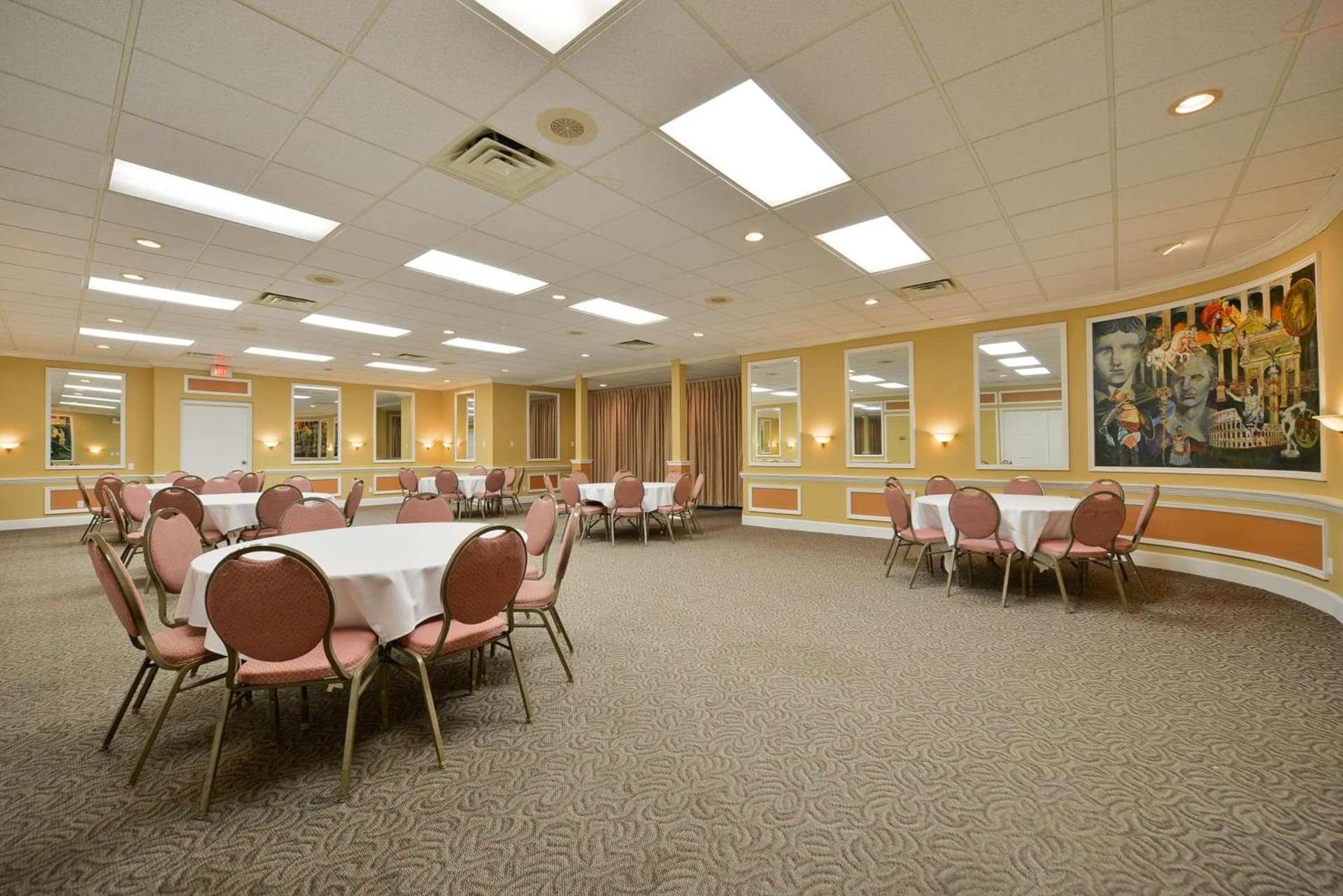 Best Western Green Bay Inn and Conference Center gallery photo in Green Bay, WI — image 7