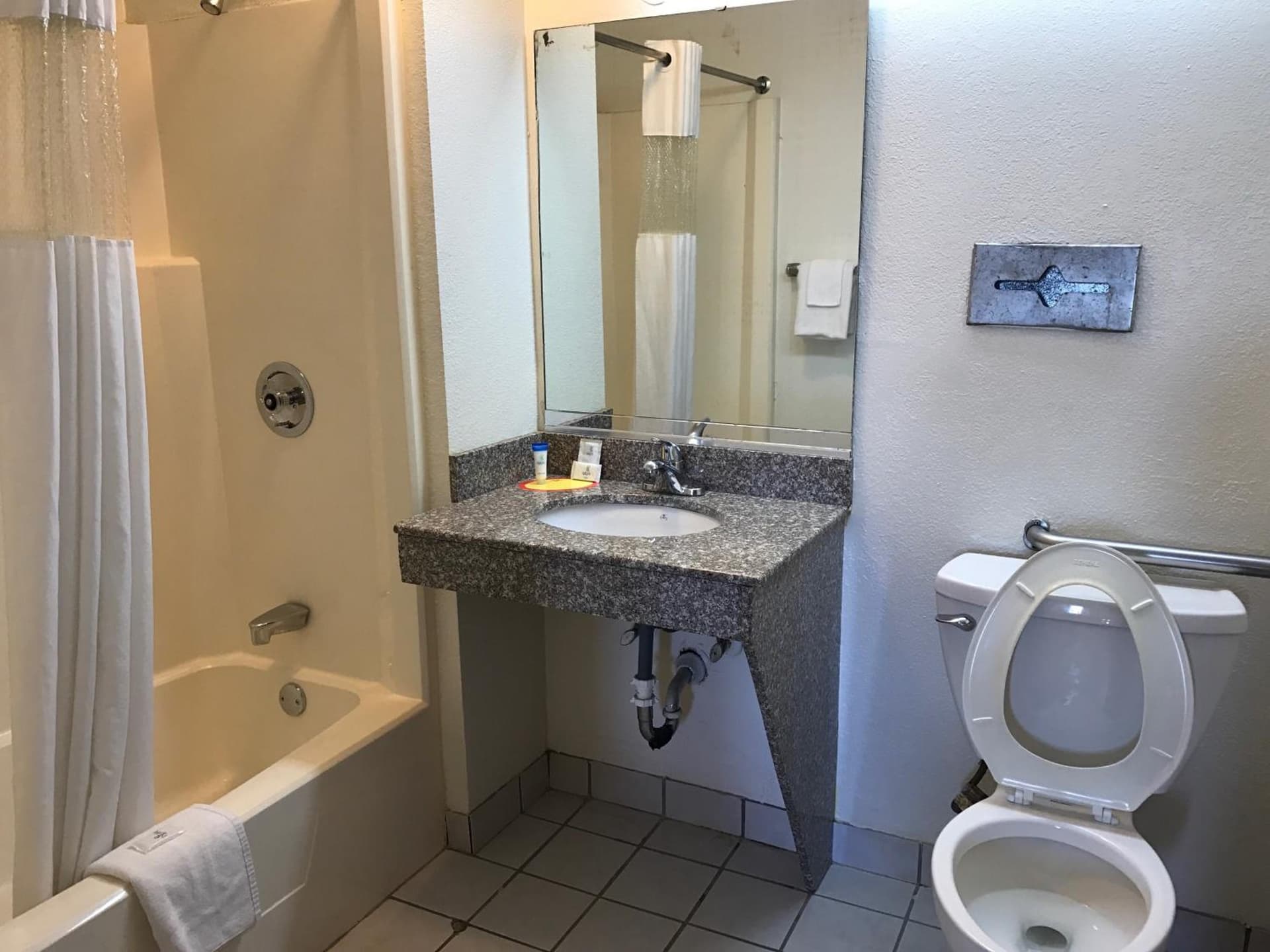 Royal Regency Inn gallery photo in Rock Hill, SC — image 10