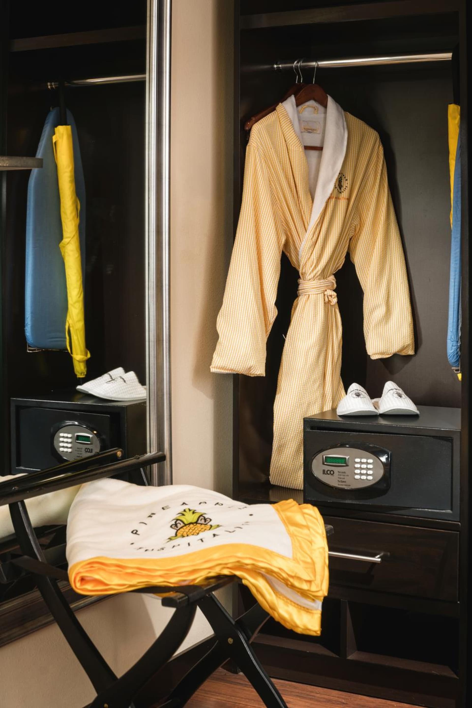 Staypineapple, The Maxwell Hotel, Seattle Center Seattle gallery photo in Seattle, WA — image 40