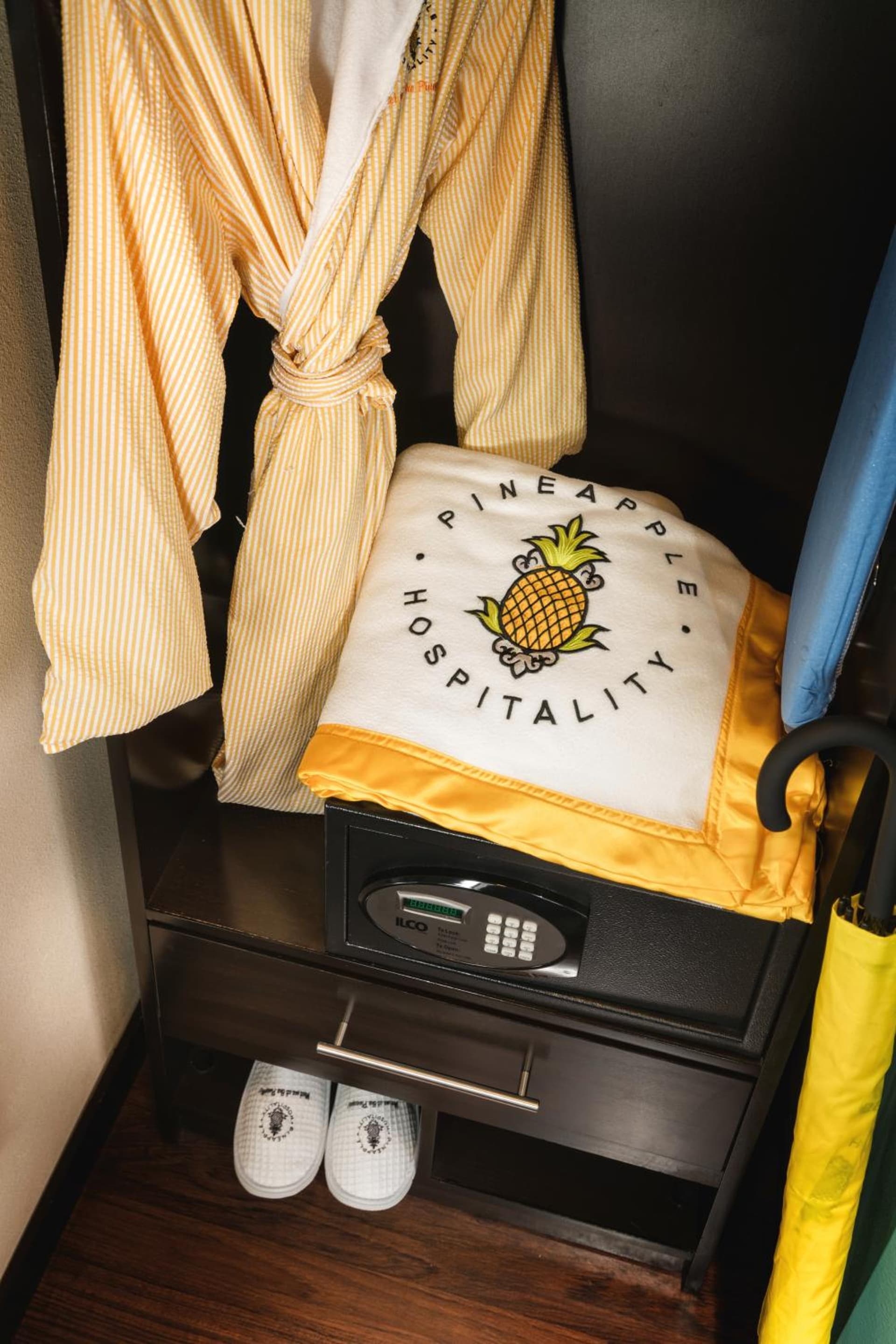 Staypineapple, The Maxwell Hotel, Seattle Center Seattle gallery photo in Seattle, WA — image 29