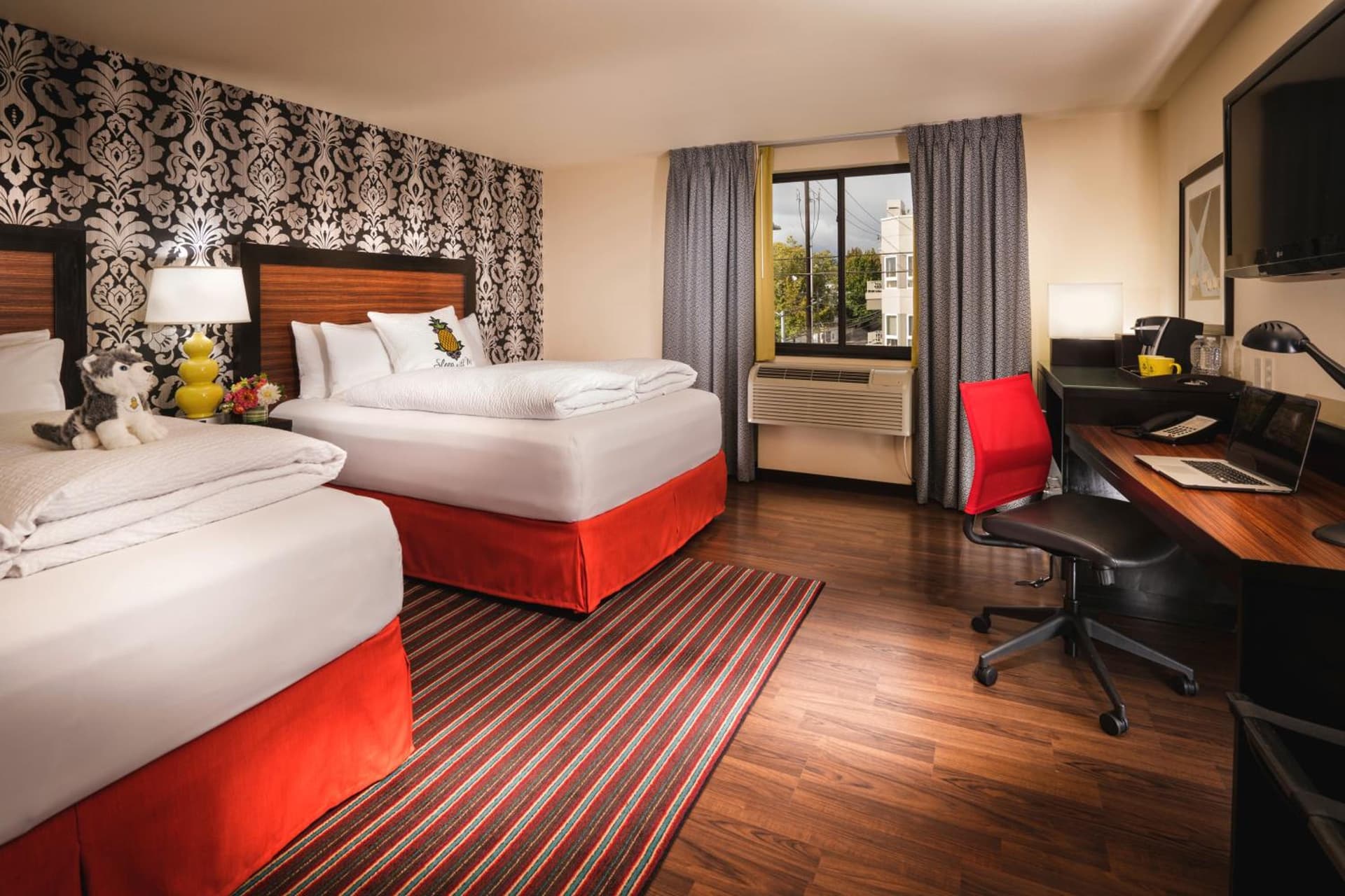 Staypineapple, The Maxwell Hotel, Seattle Center Seattle gallery photo in Seattle, WA — image 51