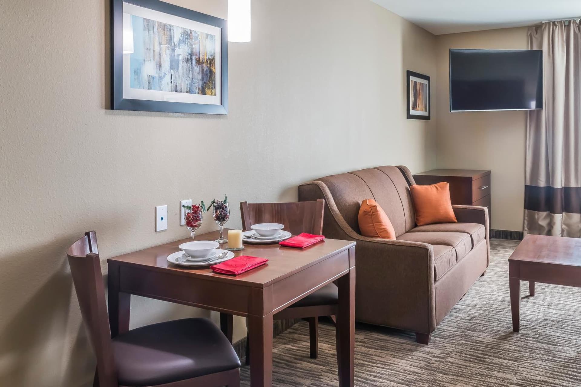 MainStay Suites Edinburg South gallery photo in Edinburg, TX — image 82
