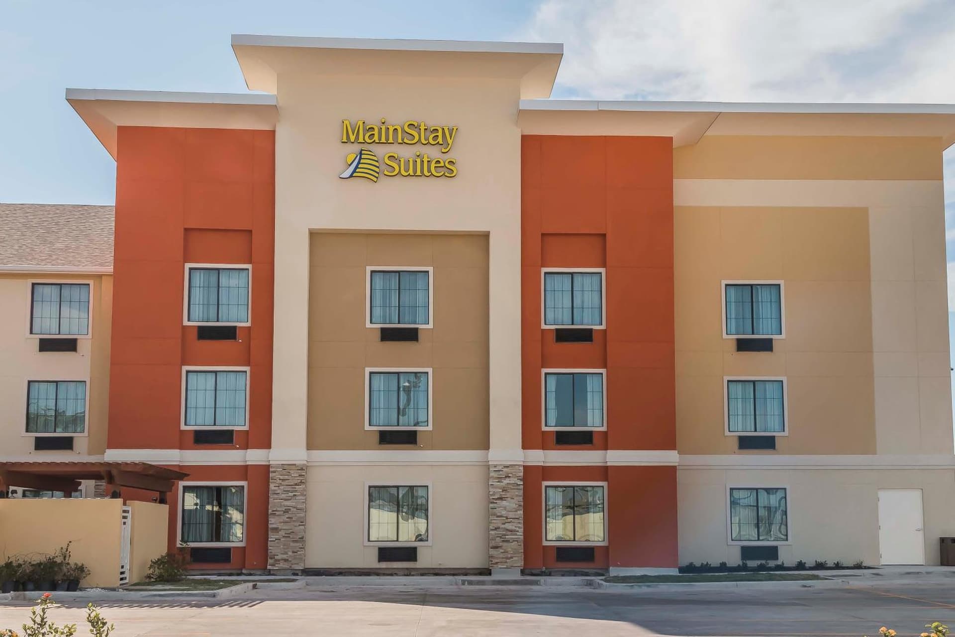 MainStay Suites Edinburg South gallery photo in Edinburg, TX — image 14