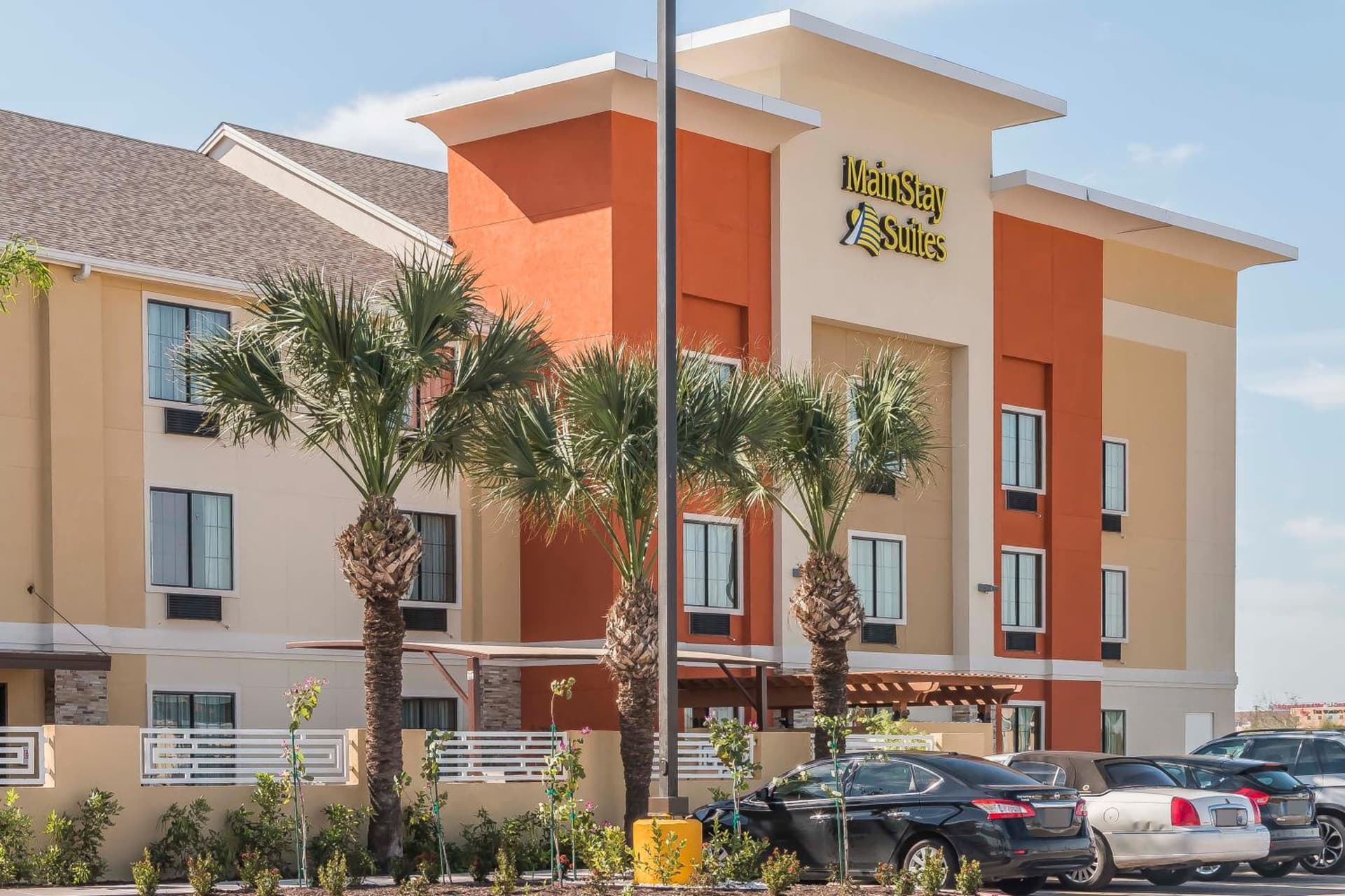 MainStay Suites Edinburg South gallery photo in Edinburg, TX — image 52