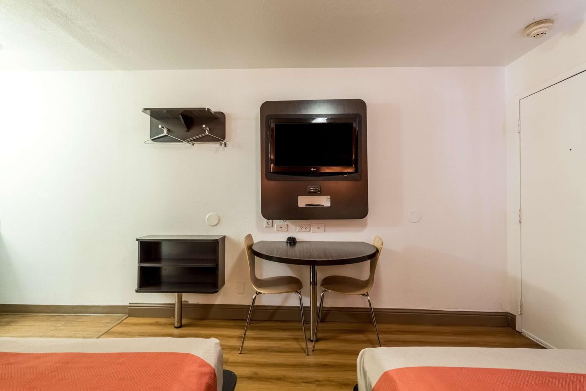 Motel 6-Garland, TX - Dallas gallery photo in Garland, TX — image 26