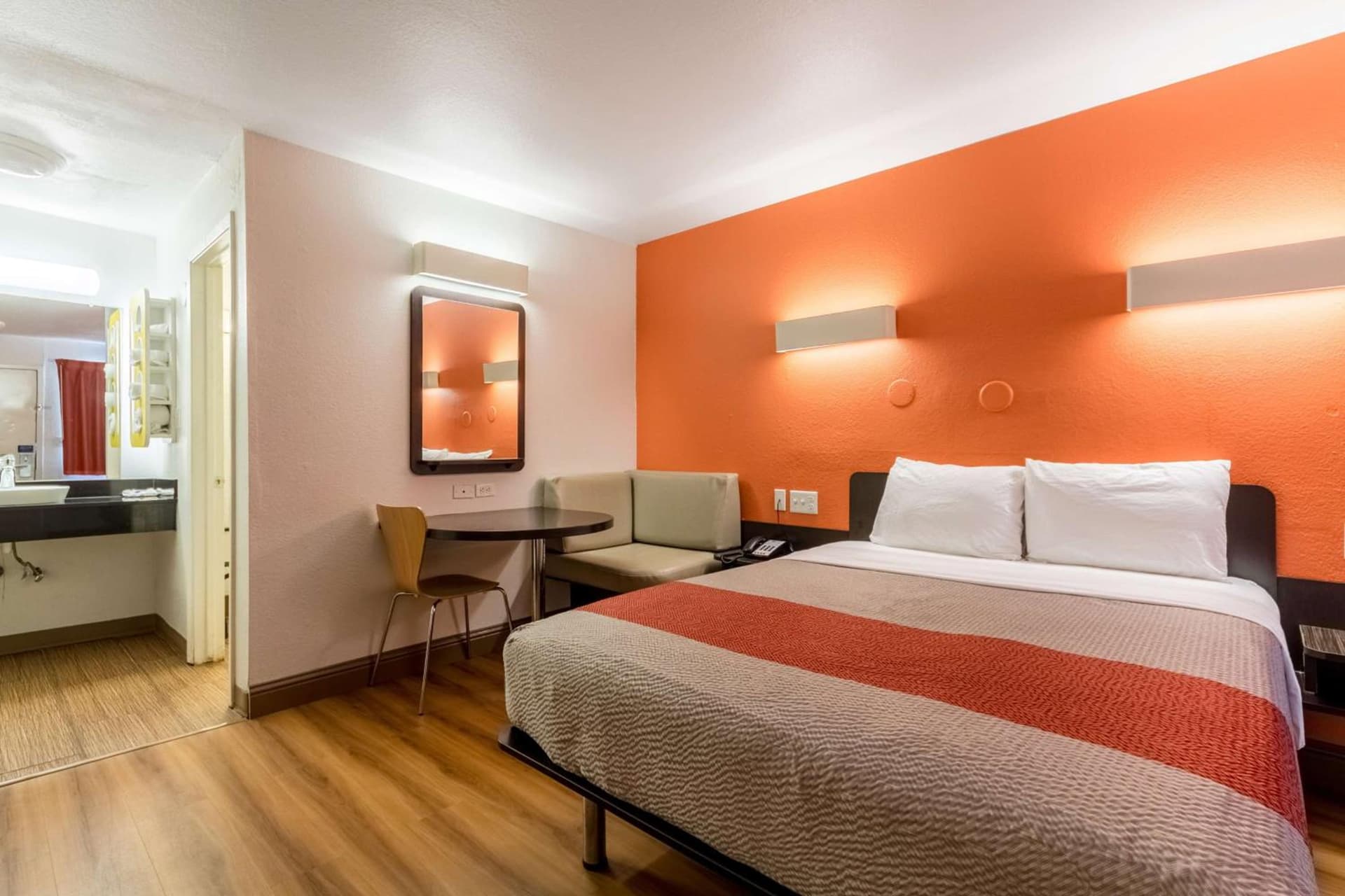Motel 6-Garland, TX - Dallas gallery photo in Garland, TX — image 45