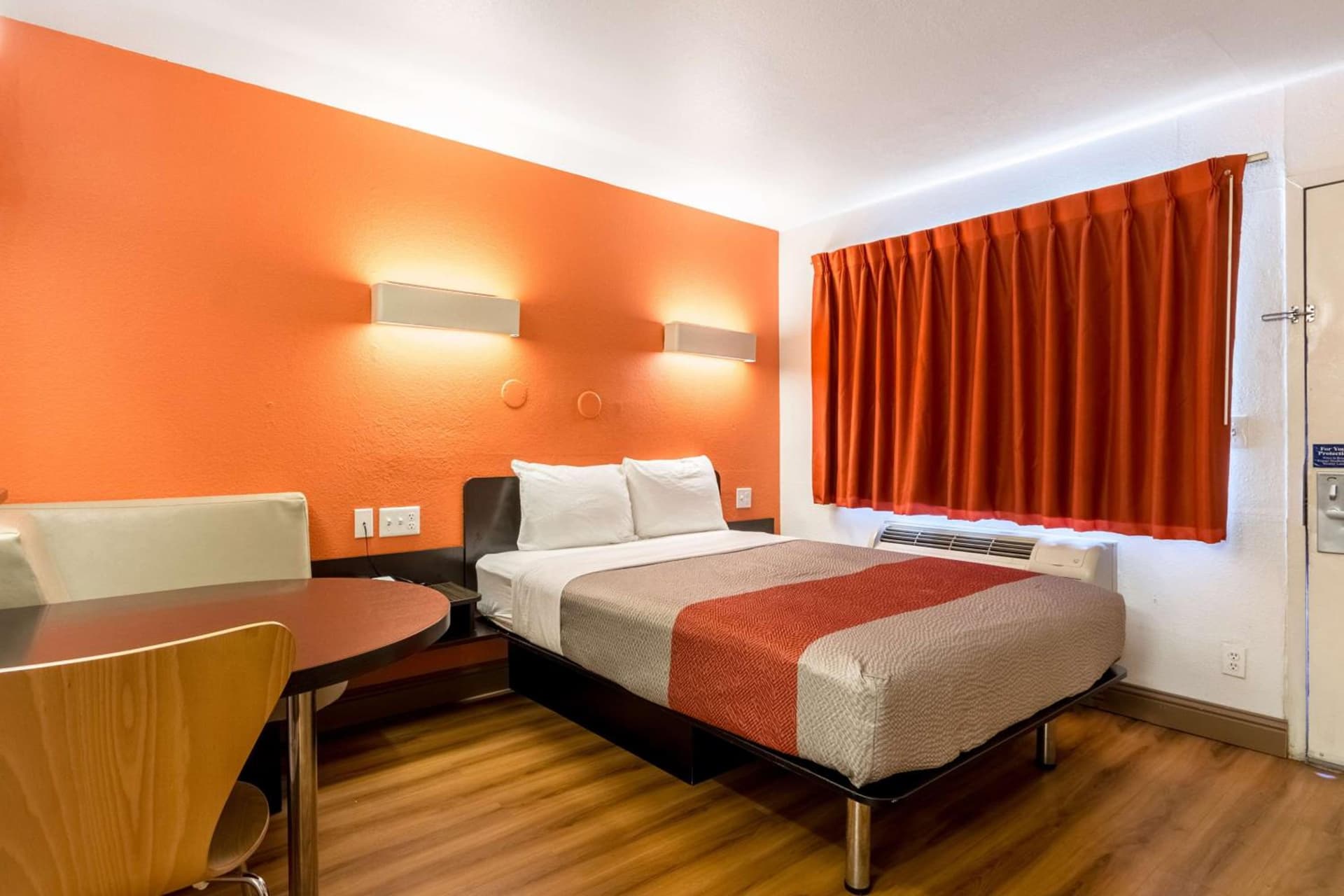 Motel 6-Garland, TX - Dallas gallery photo in Garland, TX — image 19