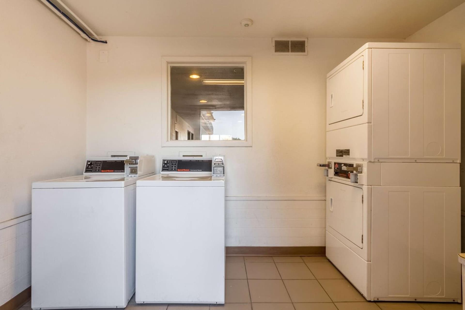 Motel 6-Garland, TX - Dallas gallery photo in Garland, TX — image 34