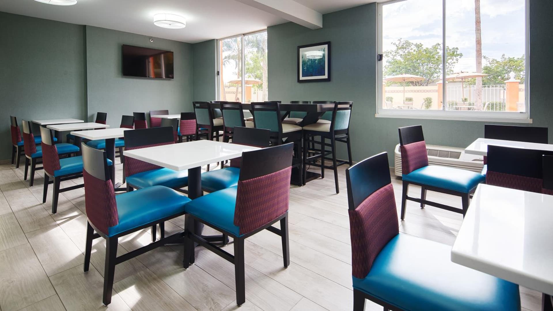 Best Western Fort Myers Inn and Suites gallery photo in Fort Myers, FL — image 8