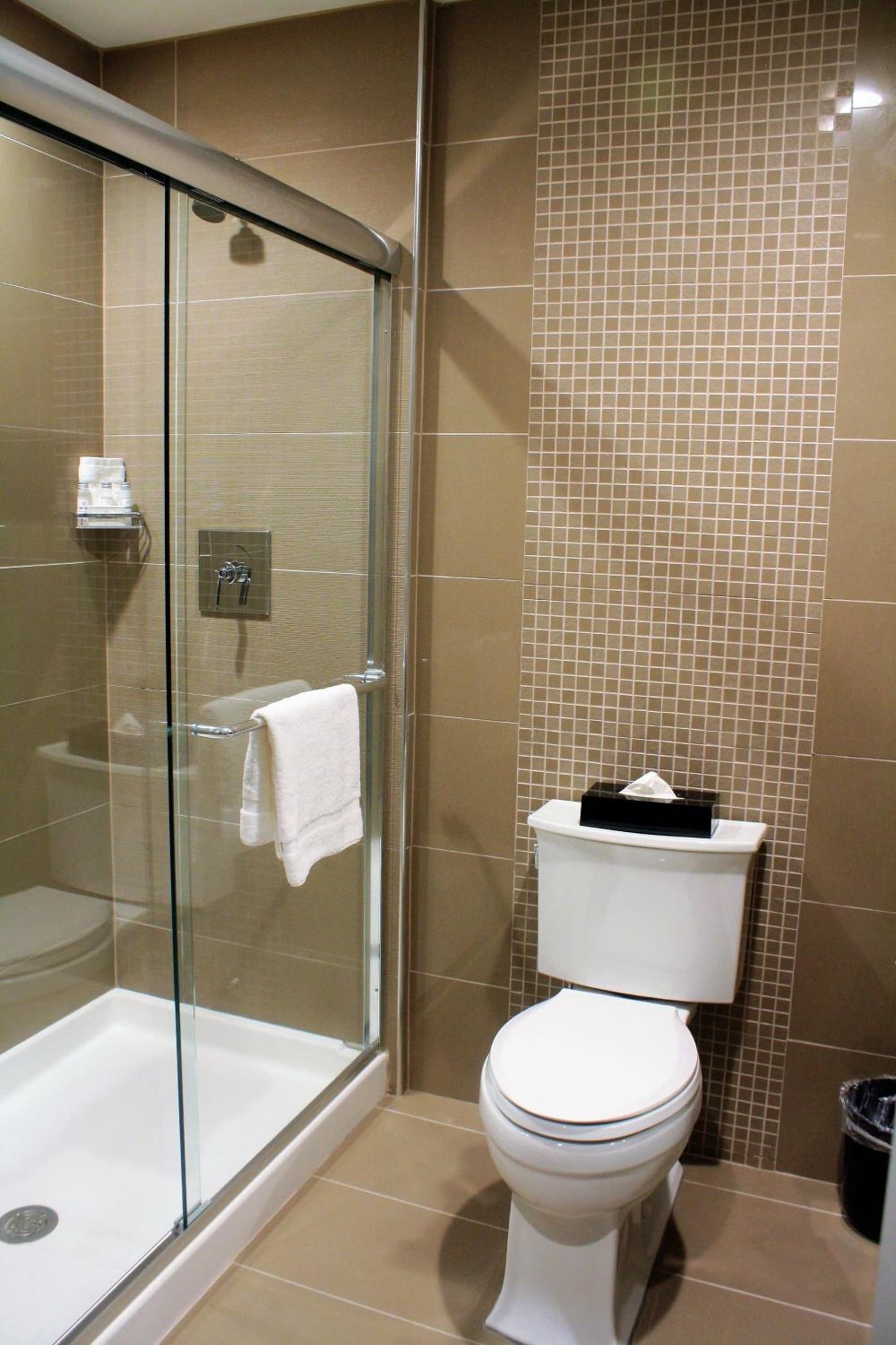 Best Western Premier NYC Gateway Hotel gallery photo in North Bergen — image 10