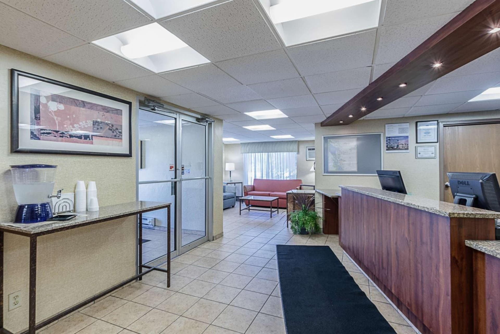 Days Inn by Wyndham La Crosse gallery photo in La Crosse, WI — image 10