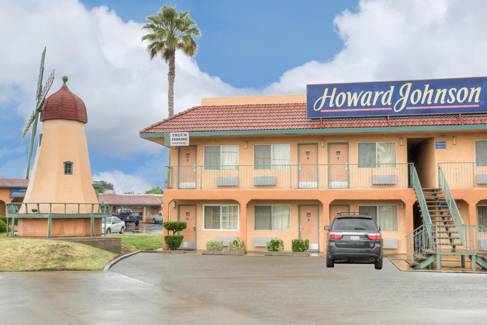 Howard Johnson by Wyndham Modesto Ceres gallery photo in Ceres, CA — image 25