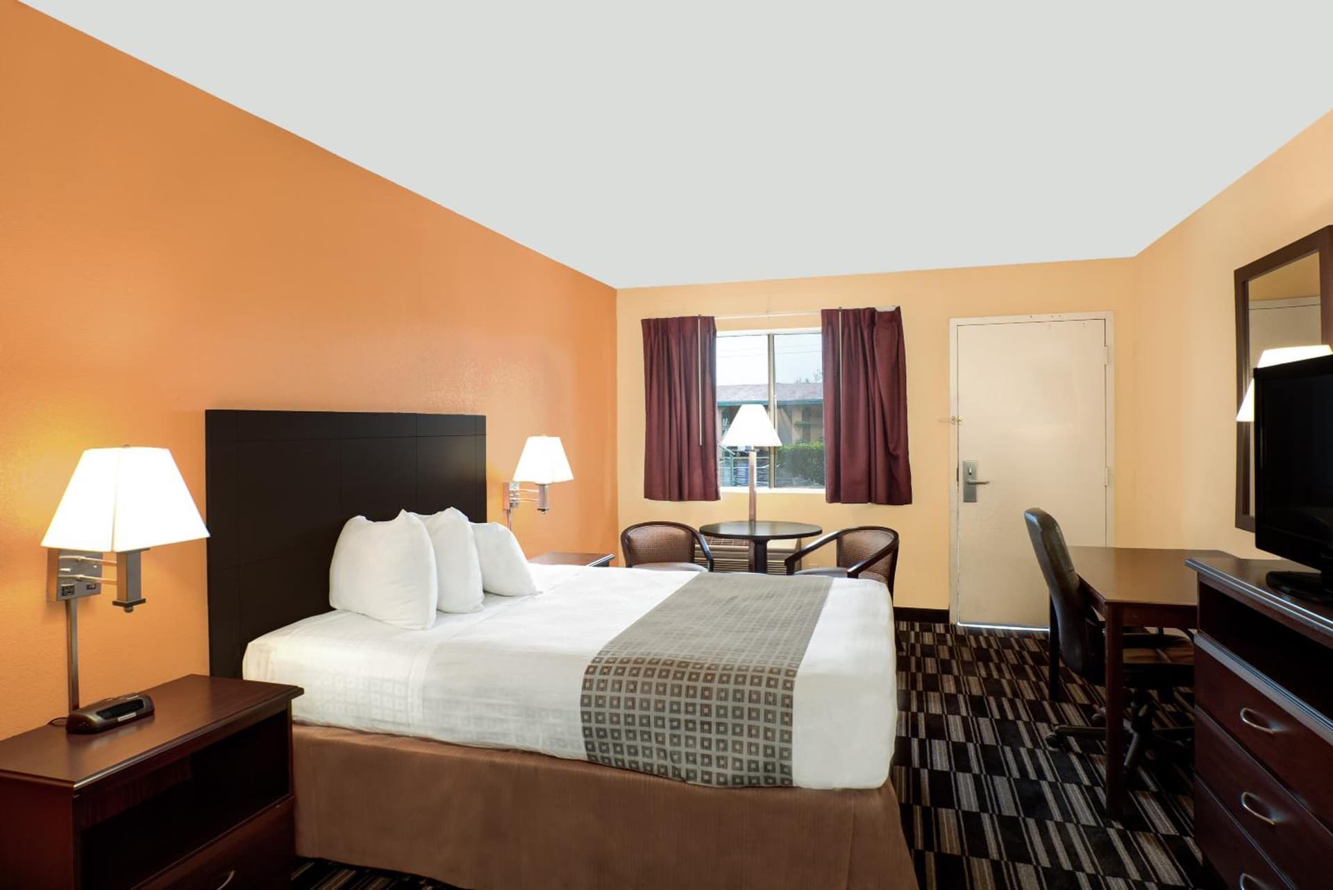 Howard Johnson by Wyndham Modesto Ceres gallery photo in Ceres, CA — image 31