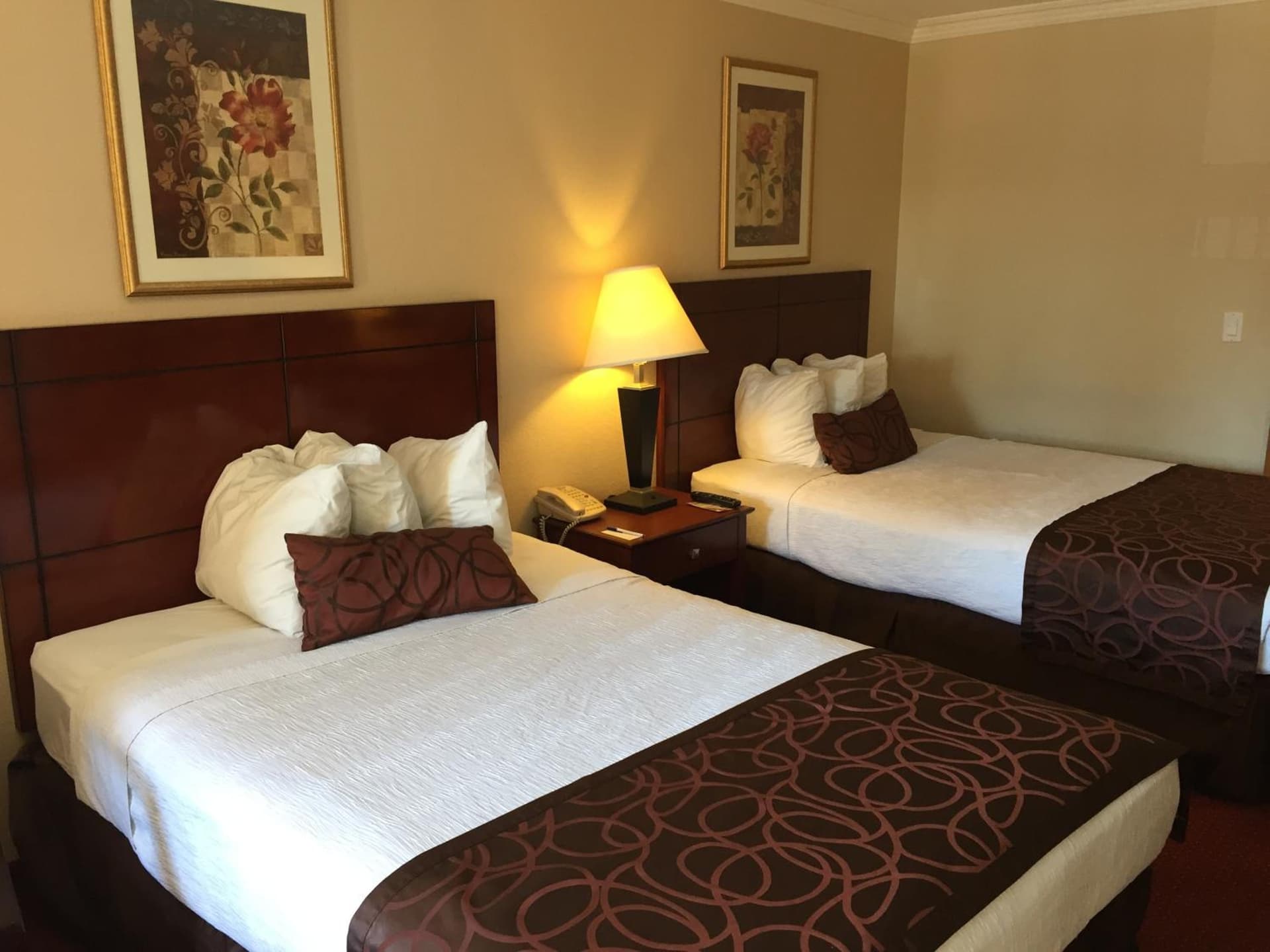 Chula Vista Inn property views in Chula Vista, CA — gallery photo 3