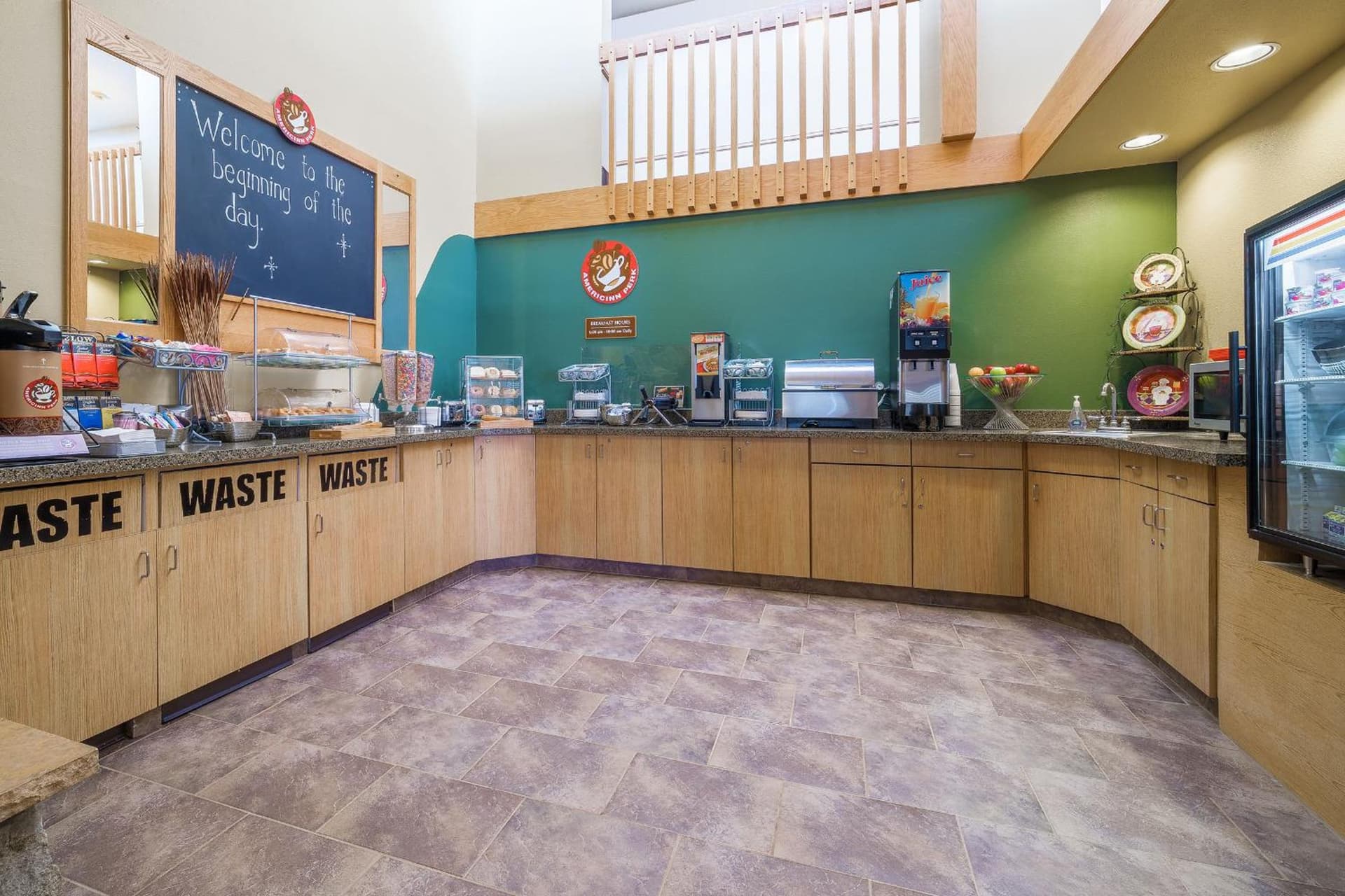 AmericInn by Wyndham Sioux Falls gallery photo in Sioux Falls, SD — image 9
