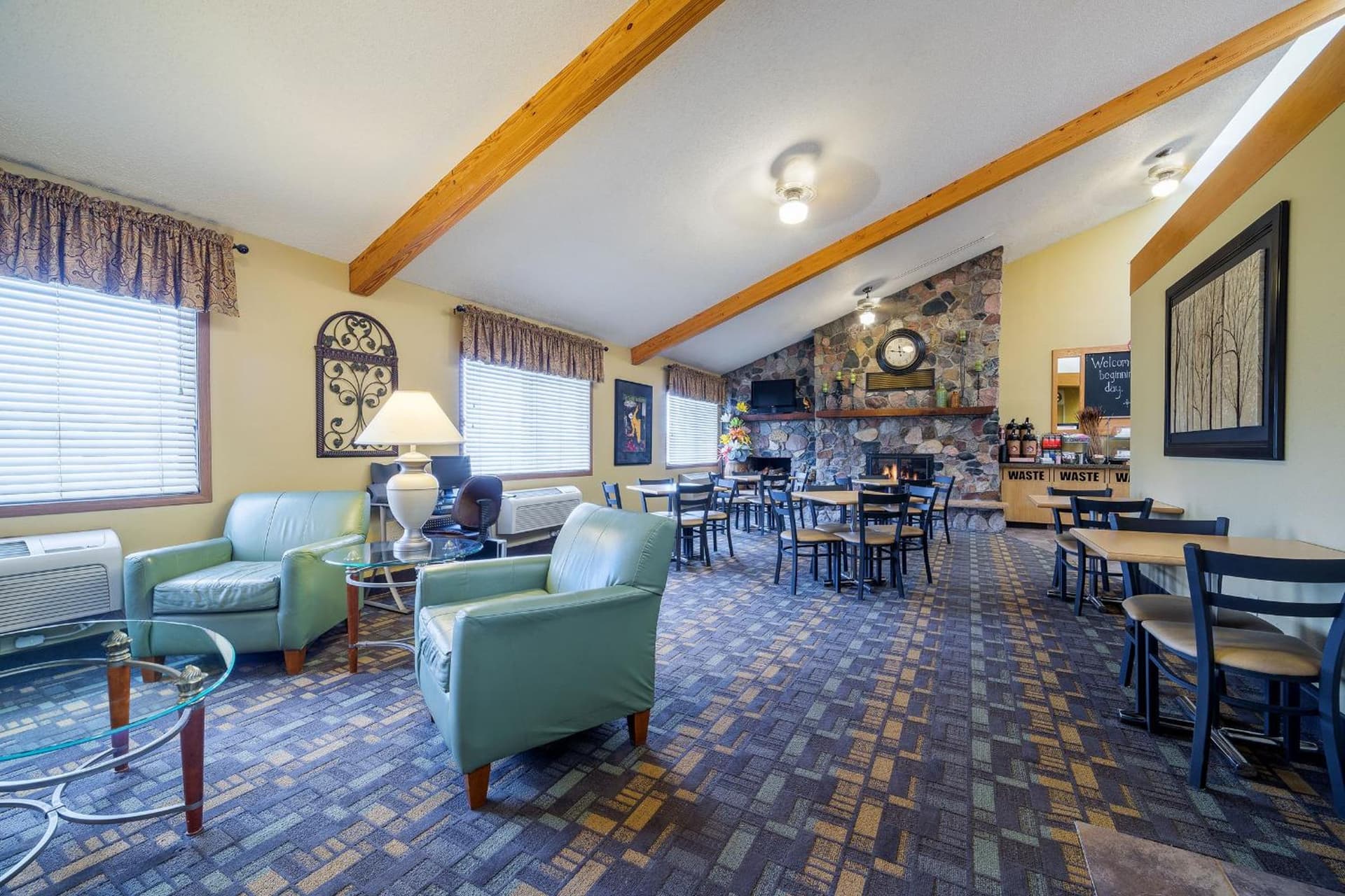 AmericInn by Wyndham Sioux Falls gallery photo in Sioux Falls, SD — image 22