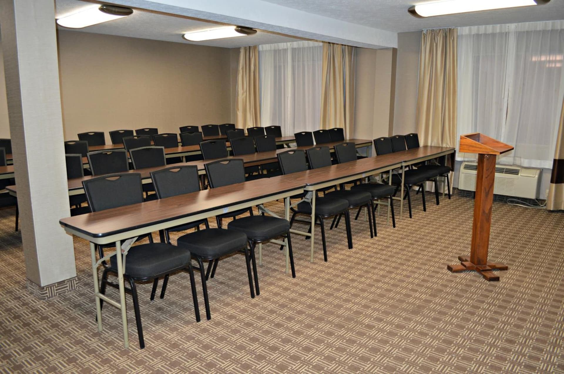 Wyndham Garden Hotel Cross Lanes Charleston gallery photo in Charleston, WV — image 30