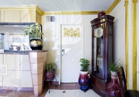 Americas Best Value Inn & Suites - Fontana gallery photo in Fontana, CA — image 20