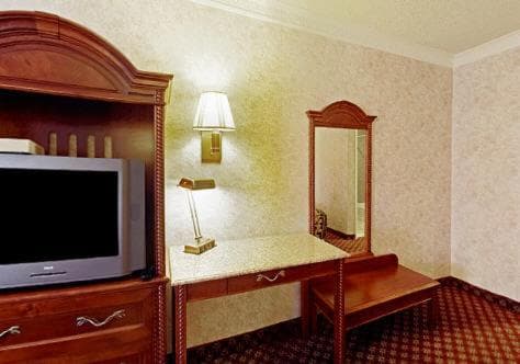 Americas Best Value Inn & Suites - Fontana gallery photo in Fontana, CA — image 35