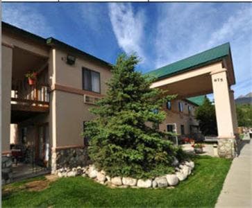 Silver Inn property views in Silverthorne, CO — gallery photo 3