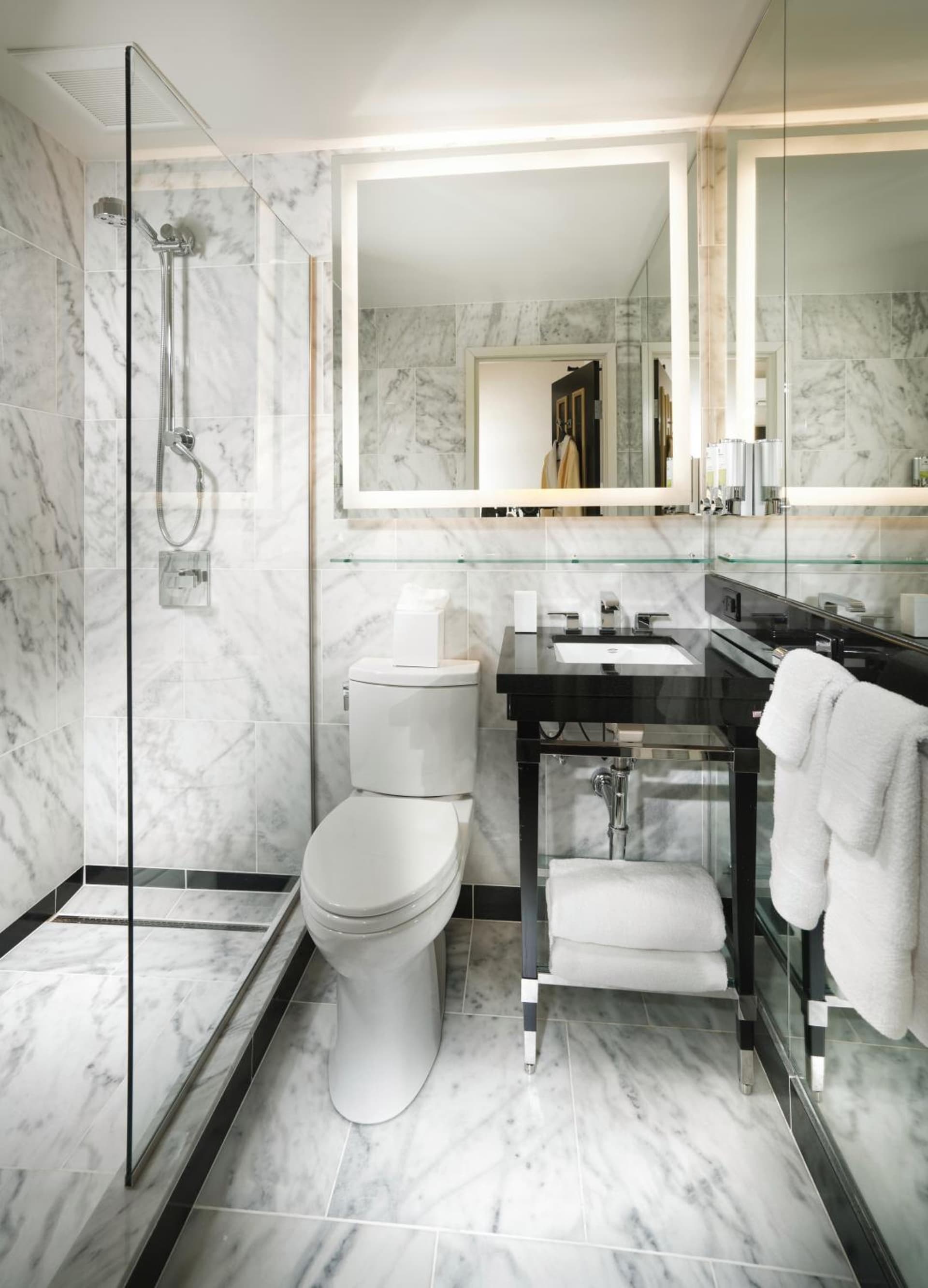 Staypineapple, An Elegant Hotel, Union Square gallery photo in San Francisco, CA — image 5